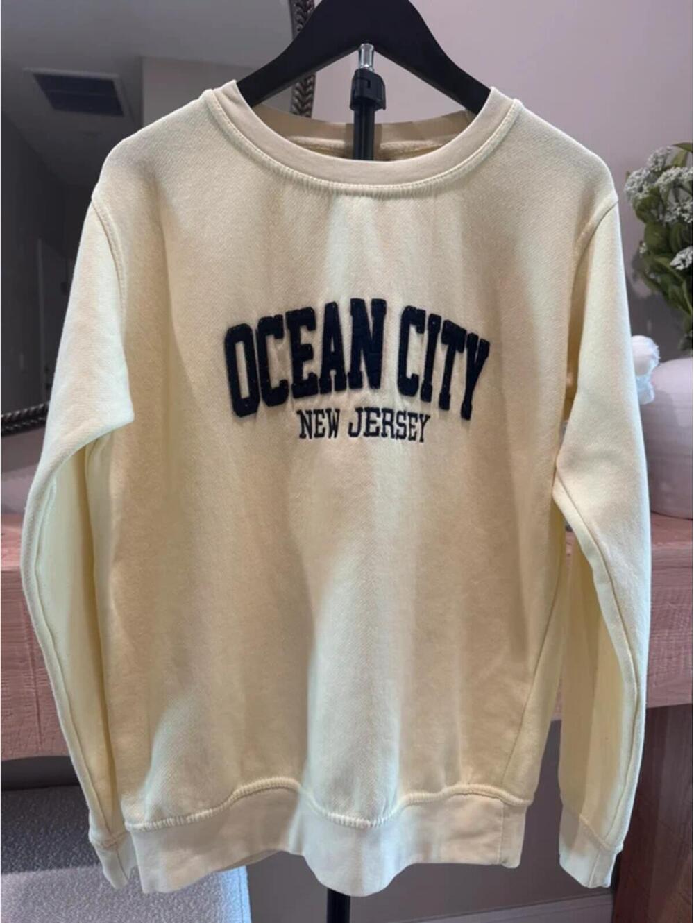 Ocean City Medium Light Cream Yellow Sweatshirt